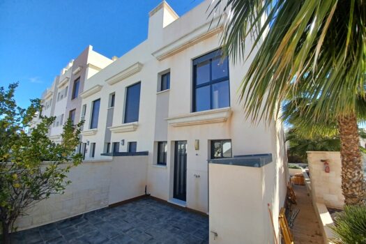 2 bedroom Townhouse for sale in La Zenia