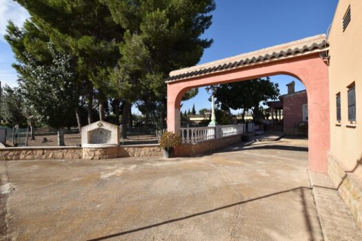 3 bedroom Villa for sale in Benejuzar