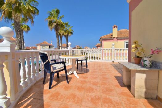 2 bedroom Villa for sale in Orihuela Costa