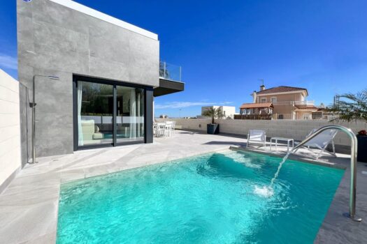 5 bedroom Villa for sale in Los Altos