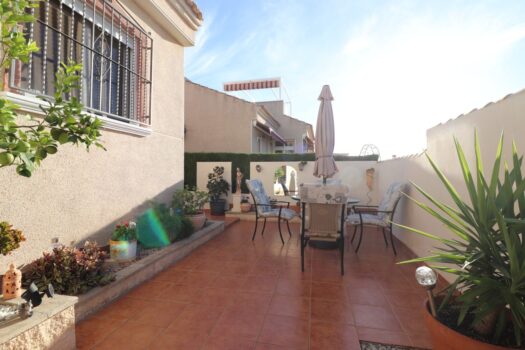2 bedroom Villa for sale in Algorfa