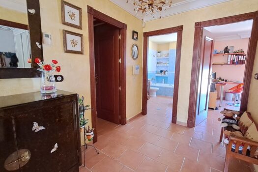 5 bedroom Villa for sale in Torrevieja