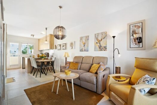 2 bedroom Townhouse for sale in Torrevieja