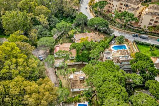 1 Bed Detached Villa for sale in Elviria, Costa del Sol