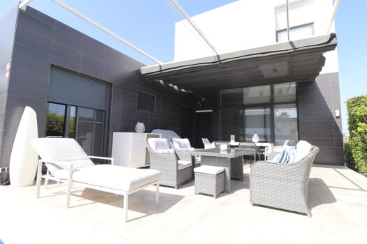 3 bedroom Villa for sale in Algorfa