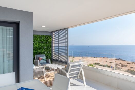 2 bedroom Penthouse for sale in Punta Prima