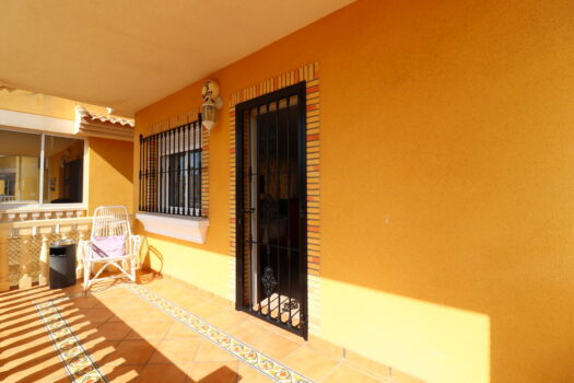 3 bedroom Villa for sale in Algorfa