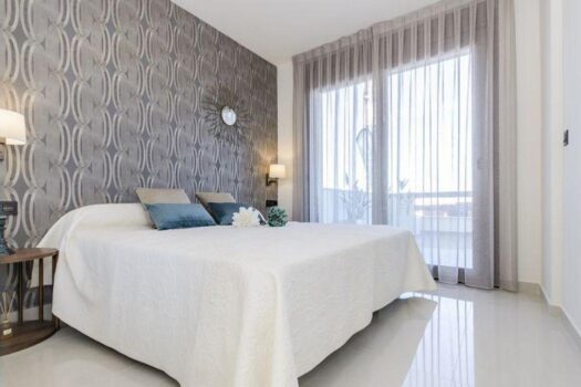 2 bedroom Villa for sale in Torrevieja