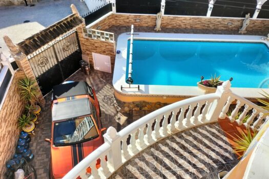 4 bedroom Villa for sale in Villamartin