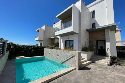 5 bedroom Villa for sale in Ciudad Quesada 1 9bc220616deba14a1944