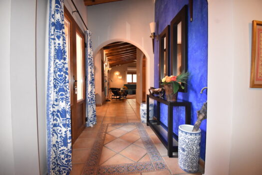 7 bedroom Finca for sale in Catral