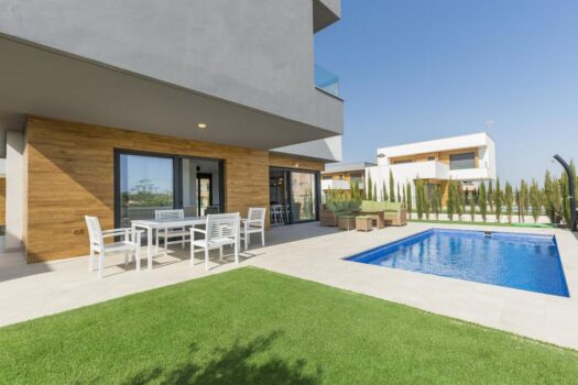 3 bedroom Villa for sale in Playa Honda