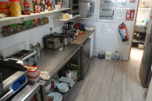 Commercial for sale in Villamartin