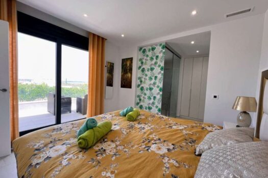 3 bedroom Villa for sale in San Miguel de Salinas