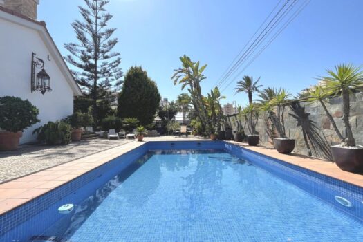 5 bedroom Villa for sale in Torrevieja