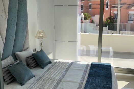 3 bedroom Villa for sale in El Galan