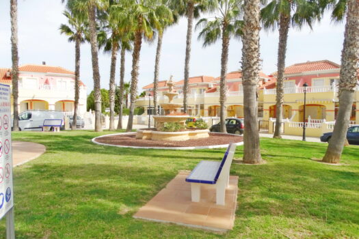 Řadový dům – 2 ložnice – La Zenia