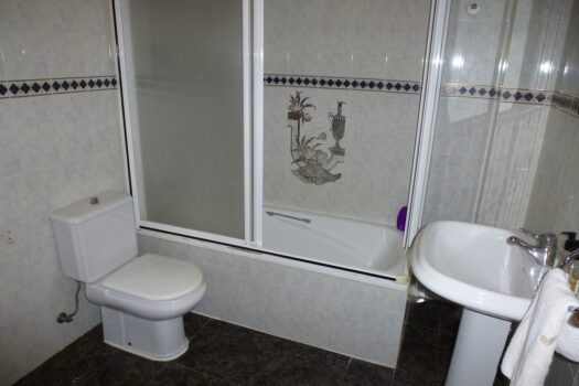 4 bedroom Apartment for sale in Algorfa