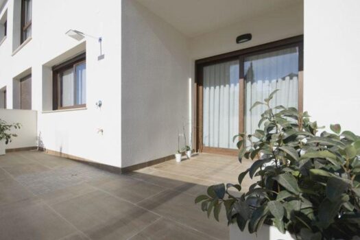 2 bedroom Villa for sale in Torrevieja