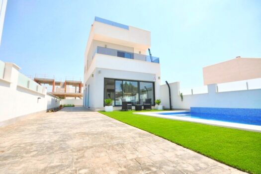 3 bedroom Villa for sale in Pilar de la Horadada