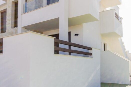 2 bedroom Villa for sale in Torrevieja