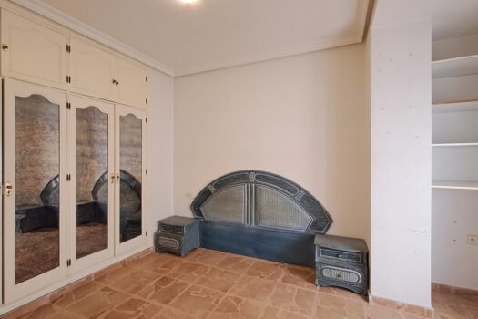 5 bedroom Apartment for sale in Torrevieja