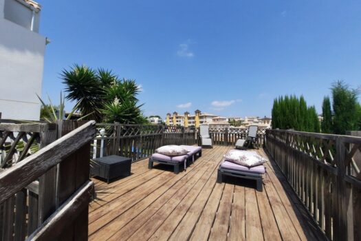 5 bedroom Villa for sale in Villamartin