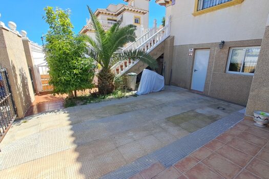 3 bedroom Villa for sale in La Zenia