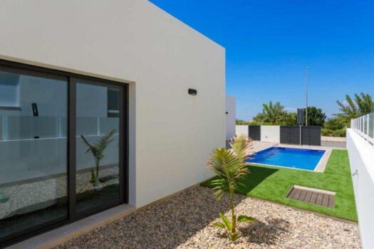 3 bedroom Villa for sale in Daya Nueva