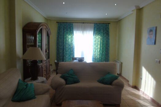 3 bedroom Townhouse for sale in Heredades