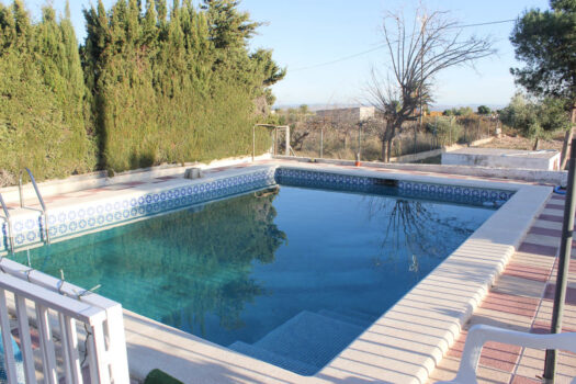 4 bedroom Finca for sale in Elche