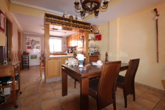 3 bedroom Townhouse for sale in Redovan
