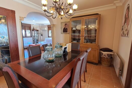 5 bedroom Villa for sale in Torrevieja