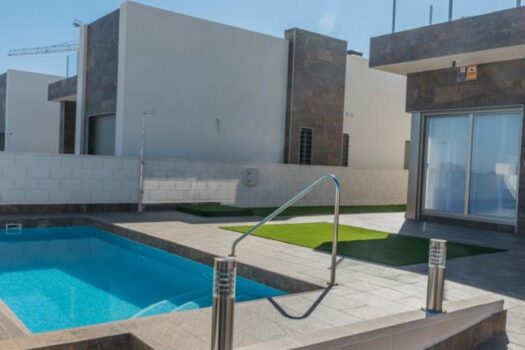 3 bedroom Villa for sale in Villamartin