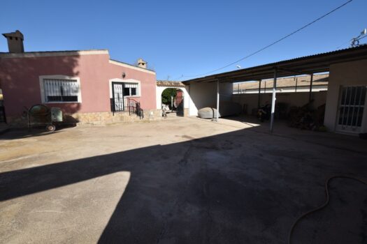 3 bedroom Villa for sale in Benejuzar