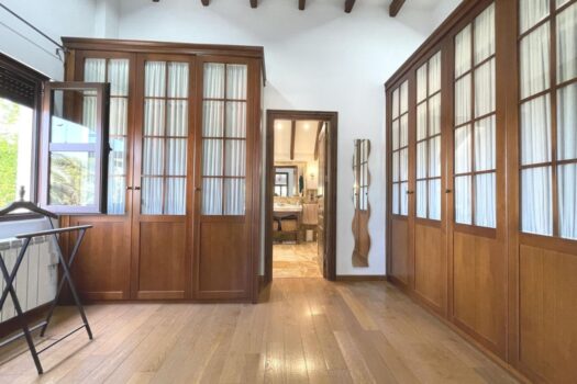 5 bedroom Villa for sale in Torrevieja