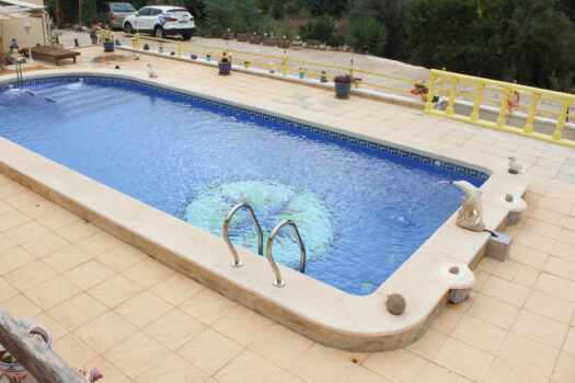 3 bedroom Finca for sale in Orihuela