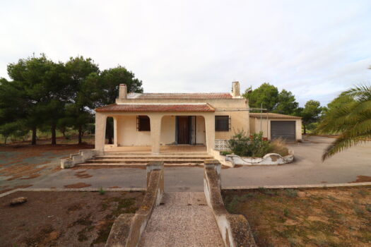 3 bedroom Villa for sale in Algorfa