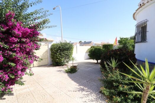 4 bedroom Villa for sale in Torrevieja