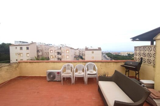 2 bedroom Villa for sale in Torrevieja