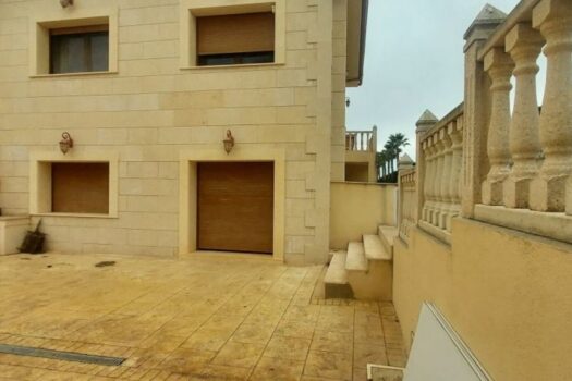 5 bedroom Villa for sale in Hondon de las Nieves