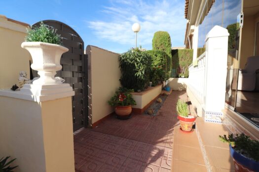 2 bedroom Villa for sale in Algorfa