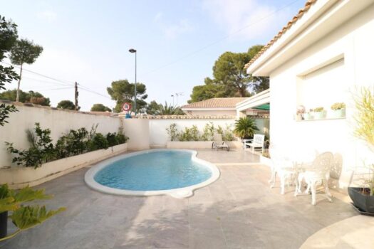 3 bedroom Villa for sale in Pilar de la Horadada