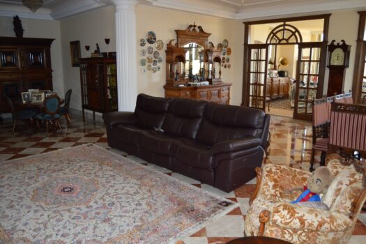 8 bedroom Villa for sale in Algorfa