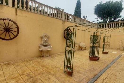 5 bedroom Villa for sale in Hondon de las Nieves