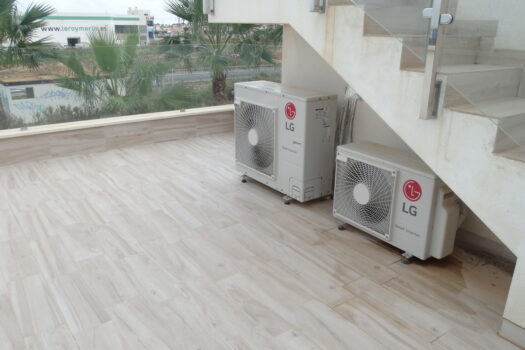 4 bedroom Villa for sale in Cabo Roig