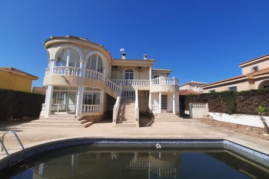 5 bedroom Villa for sale in Ciudad Quesada 2 b7f0b0b87a3d9e90f023