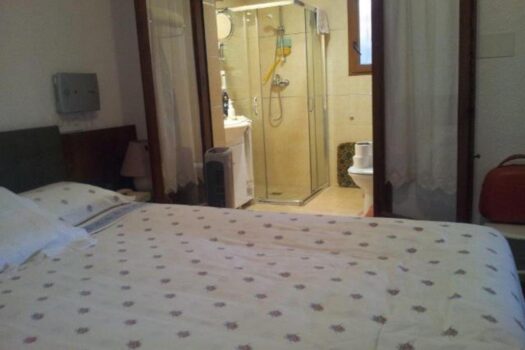 6 bedroom Villa for sale in Campoamor