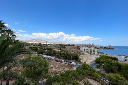 3 bedroom Apartment for sale in Alicante