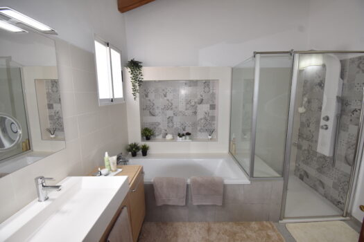 7 bedroom Finca for sale in Catral